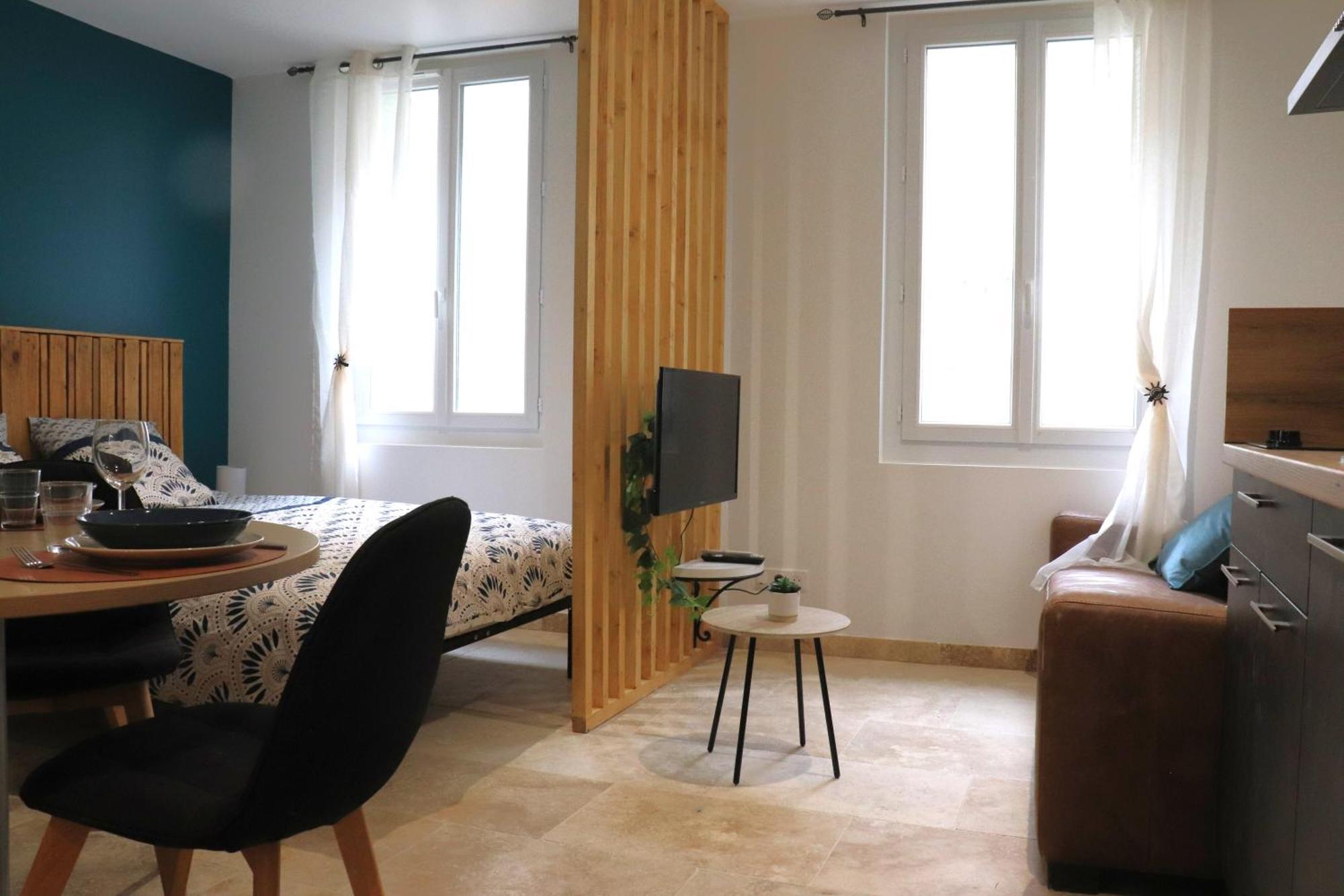 Superbes Appartements Modernes Et Neufs Баньоль-сюр-Сез Экстерьер фото