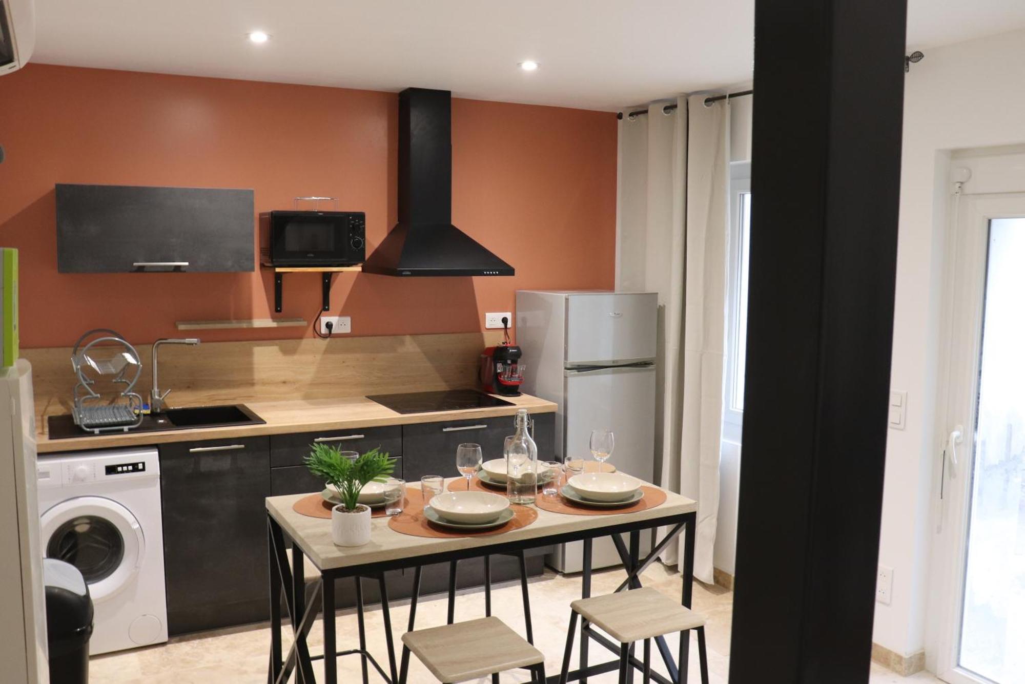 Superbes Appartements Modernes Et Neufs Баньоль-сюр-Сез Экстерьер фото